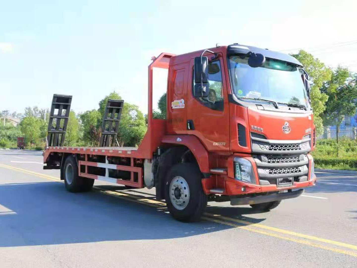 東風柳汽乘龍單橋平板車