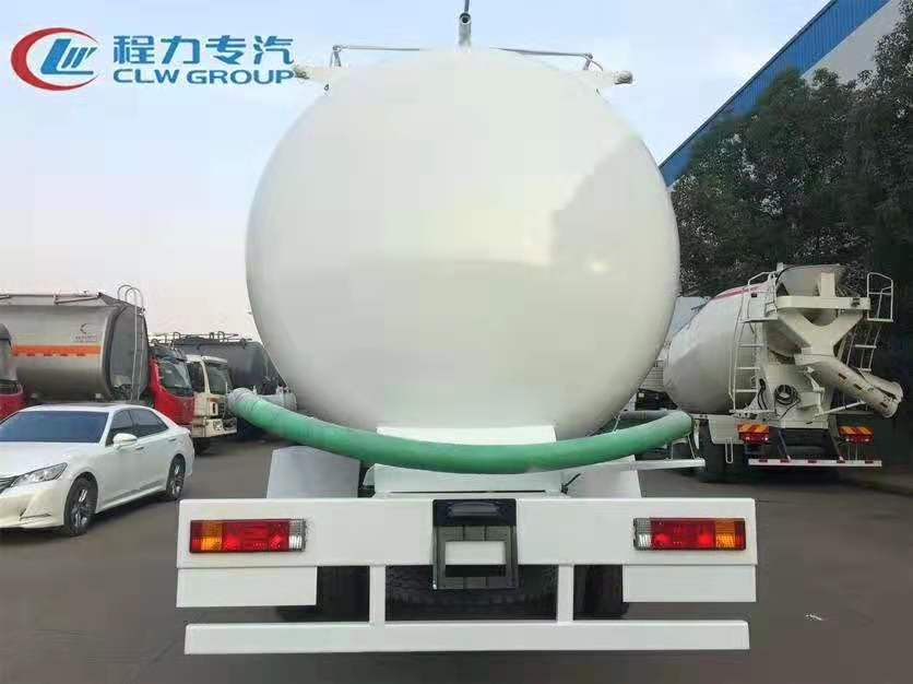 東風天錦粉粒物料車