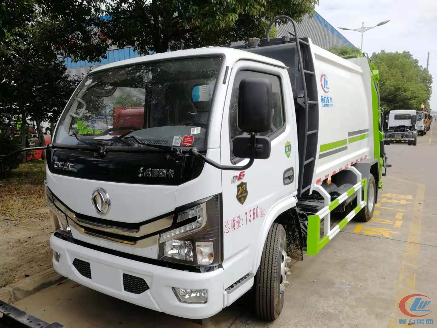 東風多利卡D6國六壓縮垃圾車