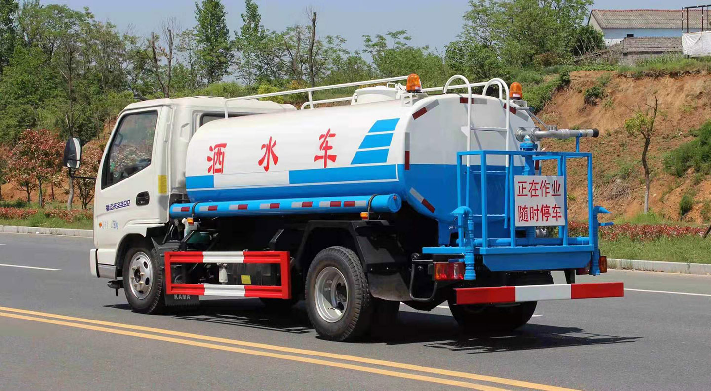 凱馬5方灑水車